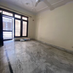 Room in 2 BHK Builder Floor at Chattarpur – for Rent