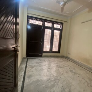 2 BHK Builder Floor For Rent in Chattarpur