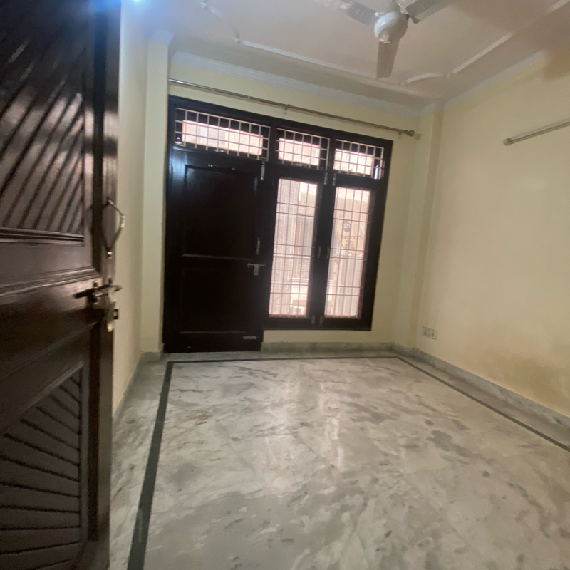 2 BHK + Servant Room Builder Floor For Rent in Chhattarpur 