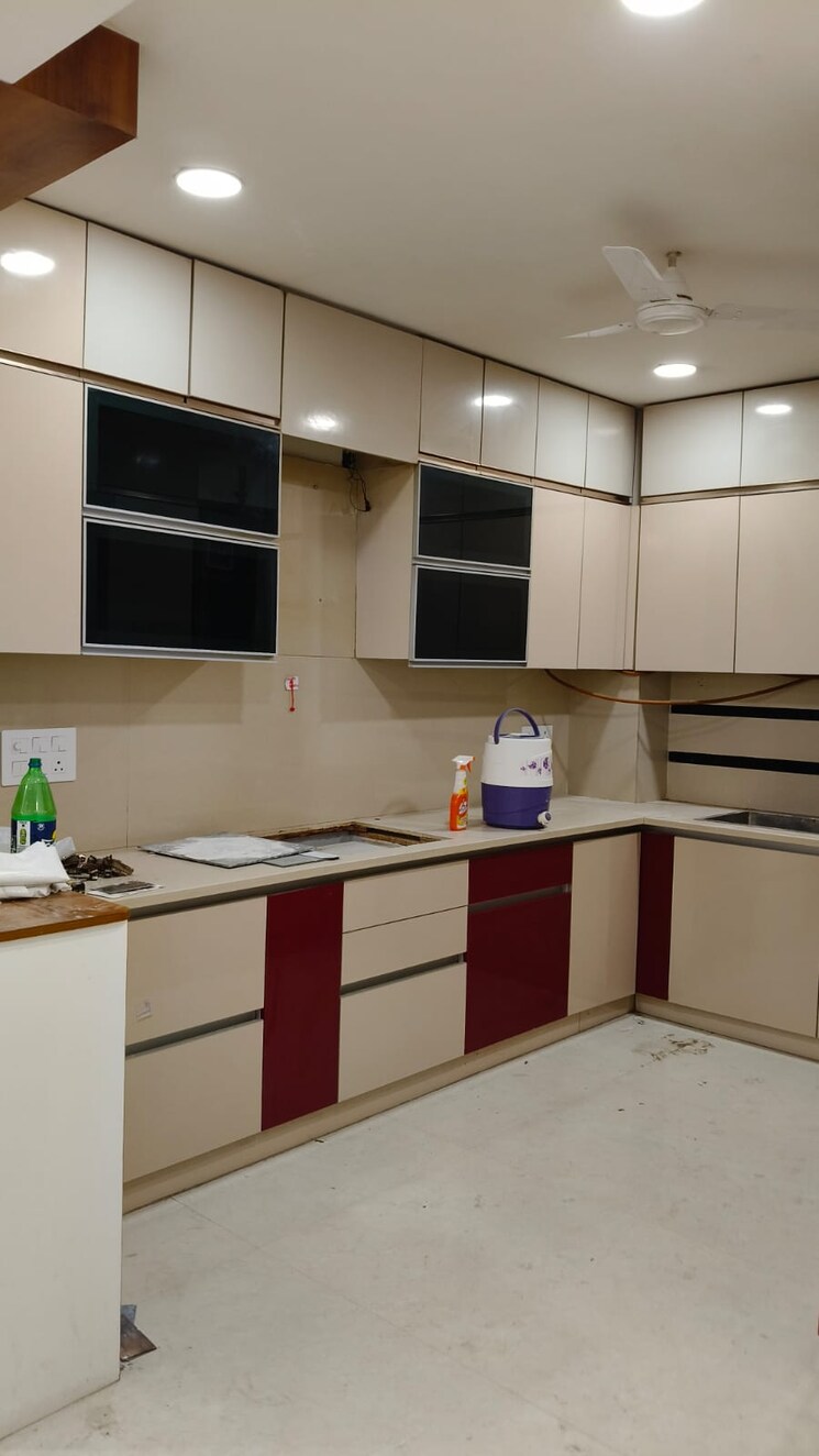 Kitchen, sector 14 3 Bedroom 3150 Sq.Ft. Builder Floor In Sector 14 Faridabad 9425984