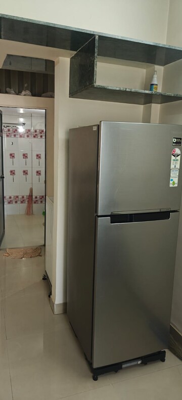 Furnished Amenities in 2 BHK Apartment at Rutu Enclave, Kasarvadavali – for Rent