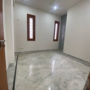 2 BHK Builder Floor For Rent in Chattarpur