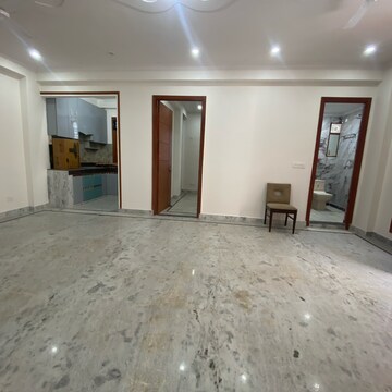 Room in 2 BHK Builder Floor at Chattarpur – for Rent