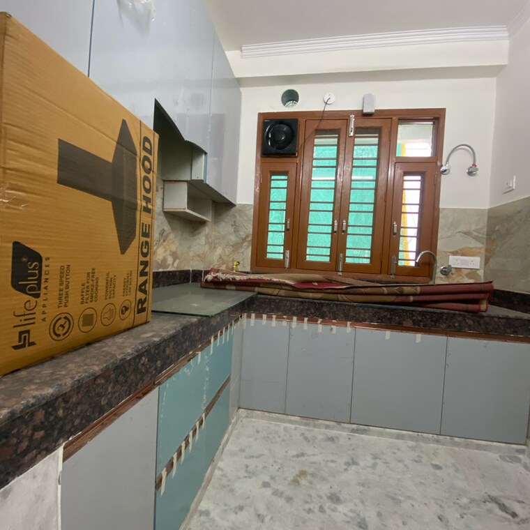 Kitchen, chattarpur 2 Bedroom 1100 Sq.Ft. Builder Floor In Chattarpur Delhi 9426013