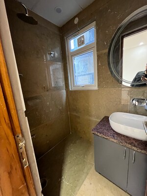 Furnished Amenities in 3 BHK Builder Floor at Ansal Sushant Lok I, Sector 43 – for Sale