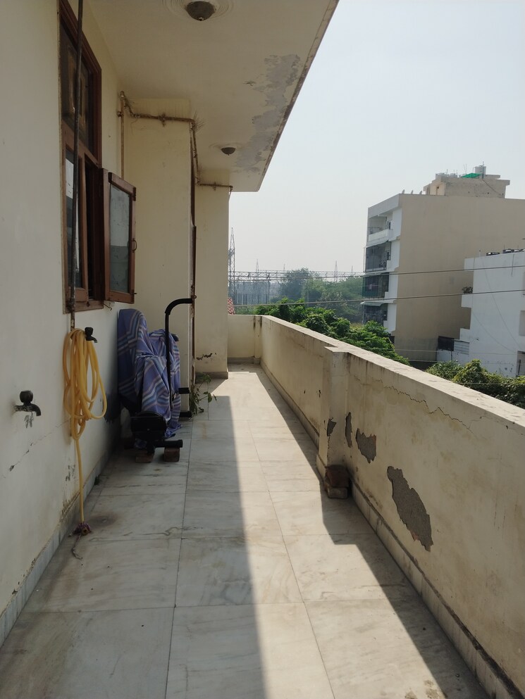 Balcony, ashoka-enclave-faridabad 2 Bedroom 1400 Sq.Ft. Apartment In Sector 34 Faridabad 9426062