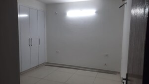 Room in 3 BHK Apartment at Motia Royal Citi Apartments, Ghazipur – for Rent