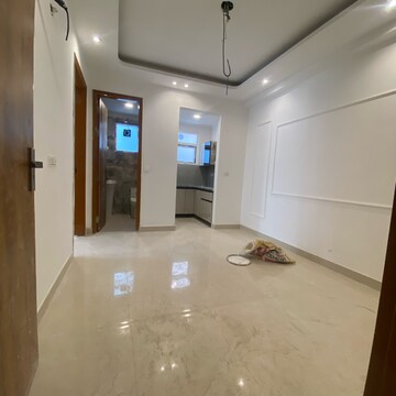 Room in 1 BHK Builder Floor at Chattarpur – for Rent