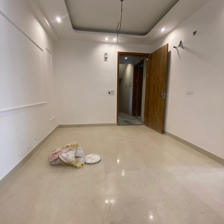 Room, chattarpur 1 Bedroom 550 Sq.Ft. Builder Floor In Chattarpur Delhi 9426052