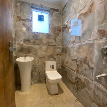 Bathroom in 1 BHK Builder Floor at Chattarpur – for Rent
