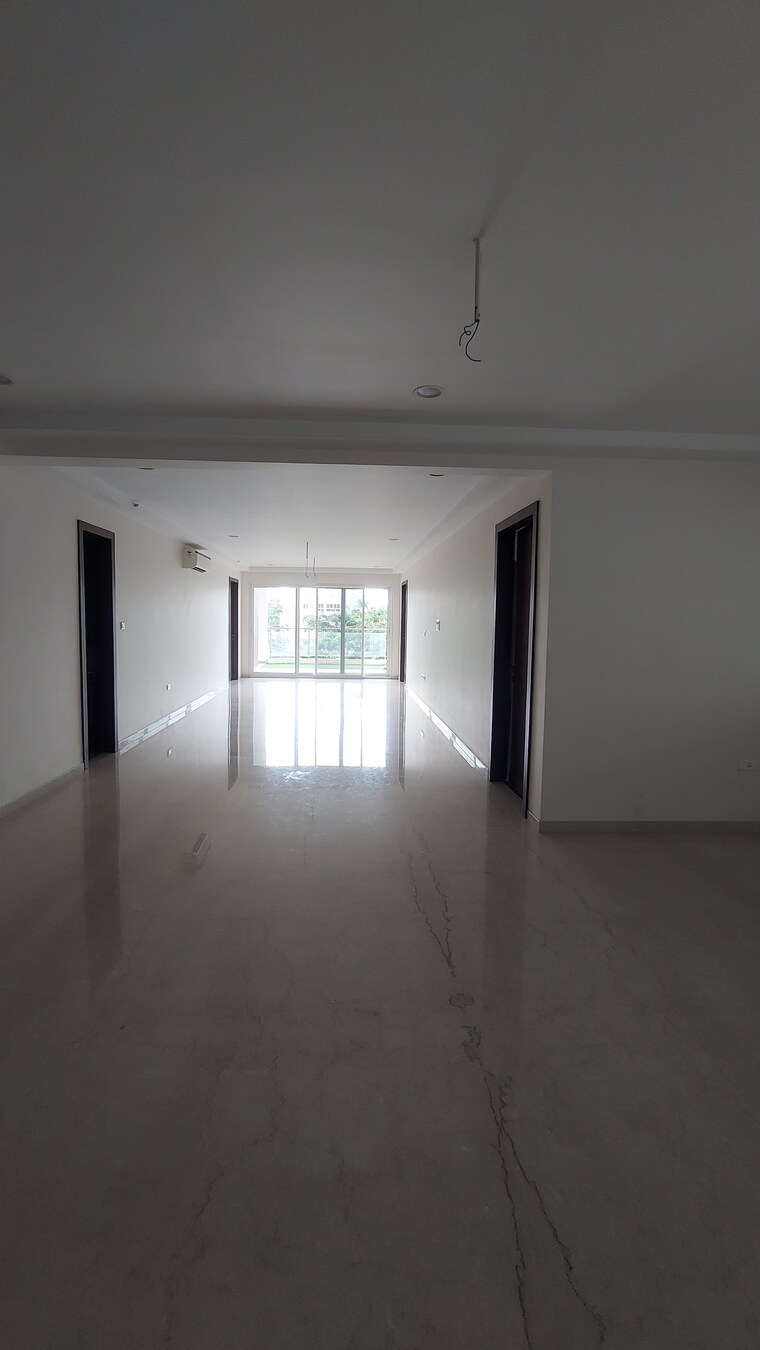 Room, vamsiram-jyothi-cosmos 4 Bedroom 4095 Sq.Ft. Apartment In Hi Tech City Hyderabad 9426157