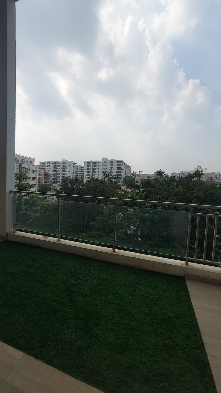 Balcony, vamsiram-jyothi-cosmos 4 Bedroom 4095 Sq.Ft. Apartment In Hi Tech City Hyderabad 9426157