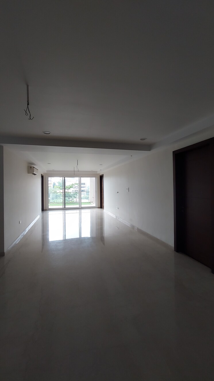 Bedroom, vamsiram-jyothi-cosmos 4 Bedroom 4095 Sq.Ft. Apartment In Hi Tech City Hyderabad 9426157