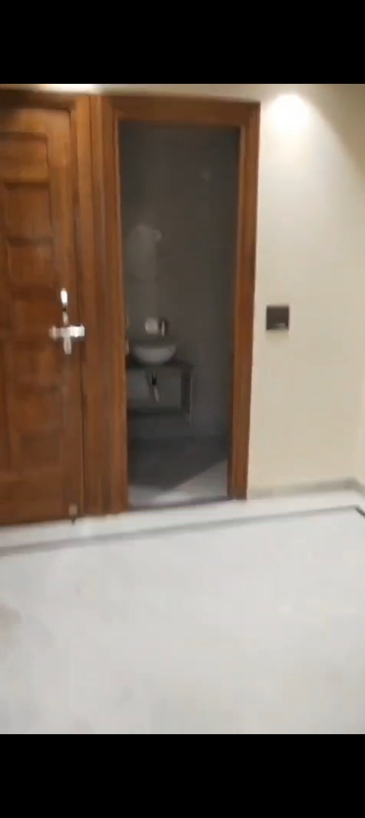 undefined, indrapuram 3 Bedroom 1200 Sq.Ft. Builder Floor In Indrapuram Ghaziabad 9426093