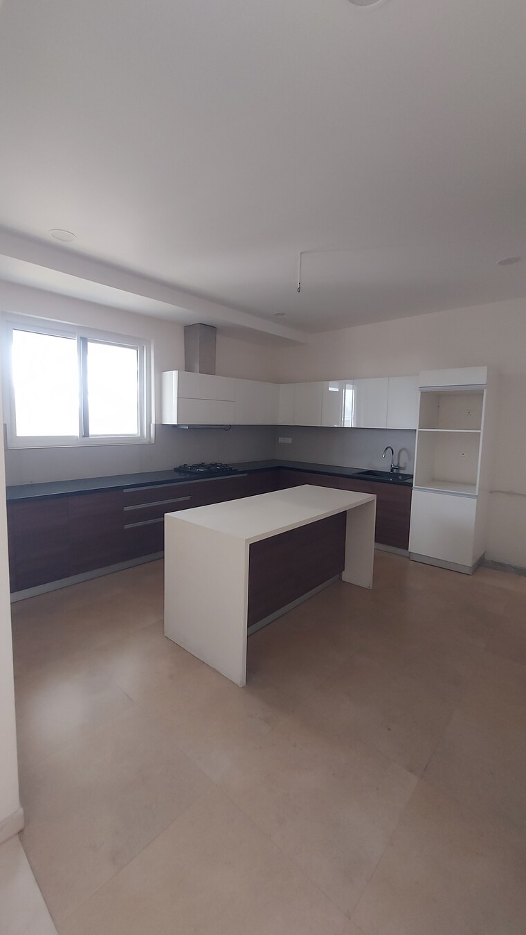 Kitchen, vamsiram-jyothi-cosmos 4 Bedroom 4095 Sq.Ft. Apartment In Hi Tech City Hyderabad 9426157