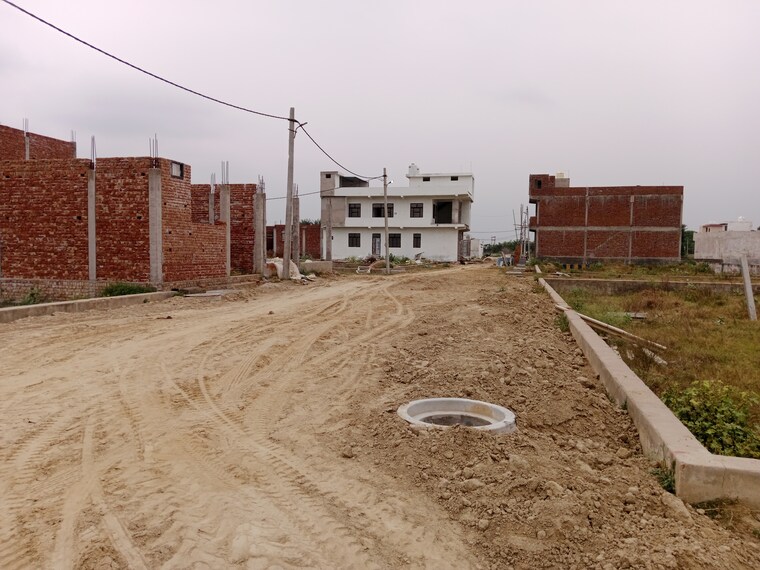 Exterior View, dhanauli  100 Sq.Yd. Plot In Dhanauli Agra 9426106