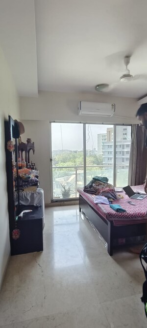 Bedroom in 2 BHK Apartment at Sindhi Society, Chembur – for Rent