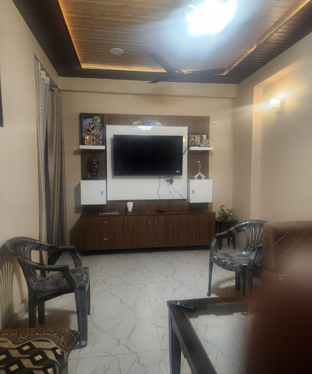 2 BHK + Study Room Apartment For Sale in Express Garden