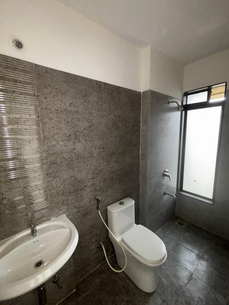 Bathroom, acme-ozone 3 Bedroom 1362 Sq.Ft. Apartment In Manpada Thane 9426139