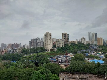 2 BHK Apartment – Exterior View View at Shiv Shakti Tower 28, Malad East - for Rent