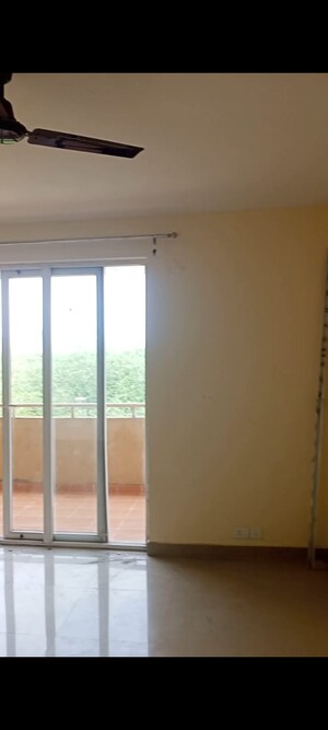 Room in 3 BHK Apartment at Ansal Estella, Sector 103 – for Sale