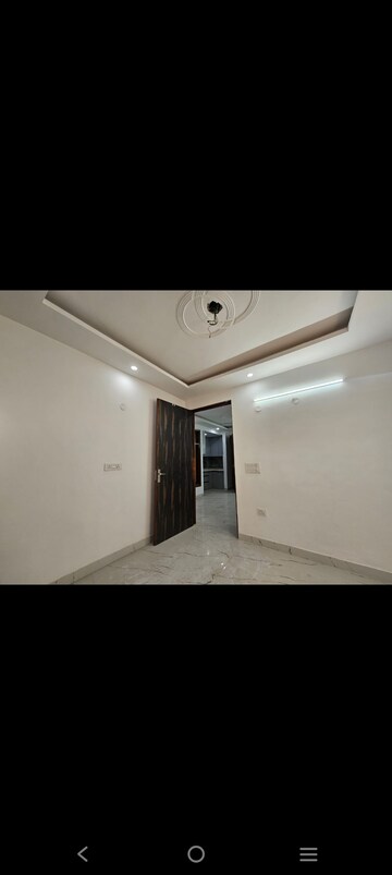 Room in 2 BHK Builder Floor at Saket – for Rent