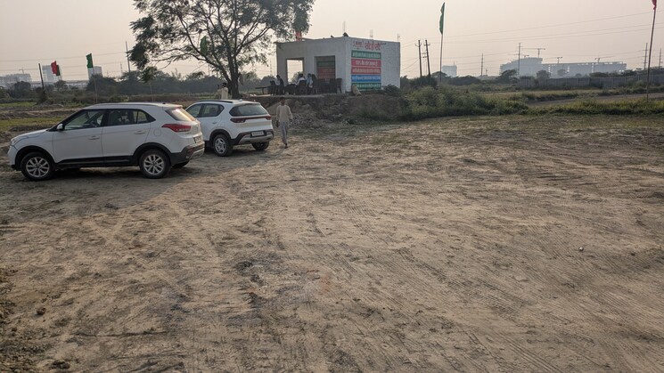 undefined, garhi samastpur  100 Sq.Yd. Plot In Garhi Samastpur Noida 9426231