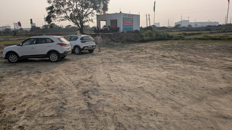 undefined, garhi samastpur  100 Sq.Yd. Plot In Garhi Samastpur Noida 9426231