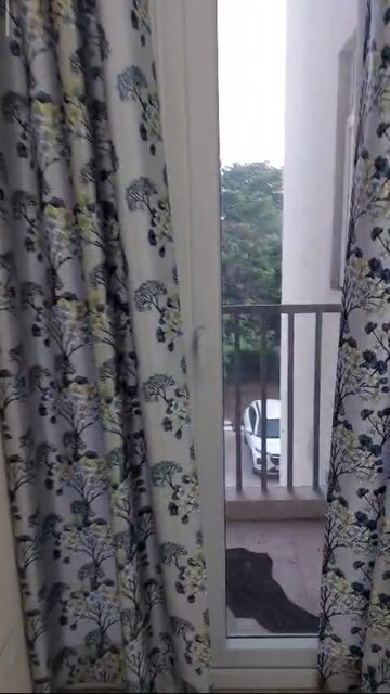 Master Plan in 2 BHK Apartment at Wave Executive Floors, Wave City – for Rent