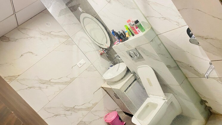 Bathroom, prem-bansal-sapphire-court 3 Bedroom 1850 Sq.Ft. Apartment In Patiala Road Zirakpur 9426308
