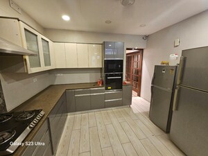 Kitchen in 4 BHK Independent House at Sainik Farm – for Rent