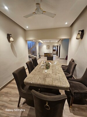 Team Area in 4 BHK Independent House at Sainik Farm – for Rent