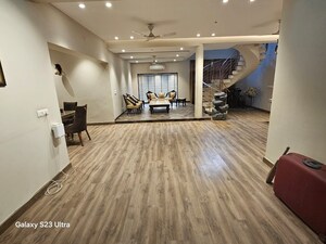 Bedroom in 4 BHK Independent House at Sainik Farm – for Rent