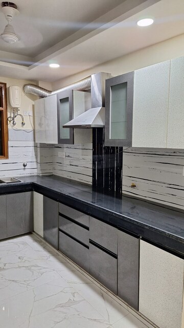 Kitchen in 3 BHK Builder Floor at Sector 46 – for Rent