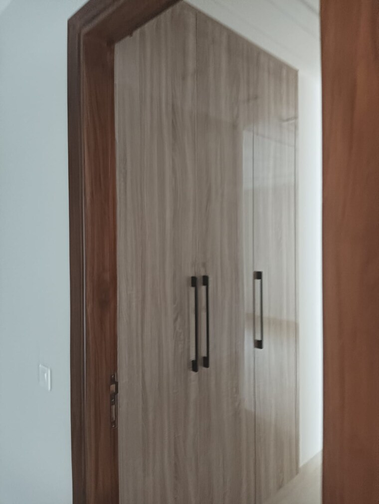 Bathroom, lajpat nagar i 1 Bedroom 100 Sq.Yd. Builder Floor In Lajpat Nagar I Delhi 9426341