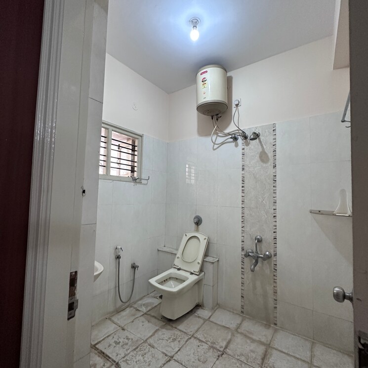Bathroom, padmanabha nagar 4 Bedroom 2500 Sq.Ft. Apartment In Padmanabha Nagar Bangalore 9426348