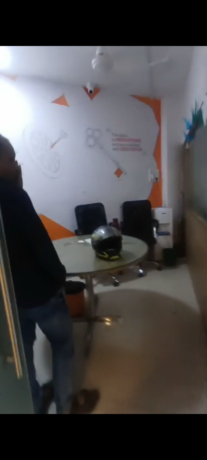 Office Space For Rent in Mayuresh Chambers