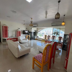 3 BHK Builder Floor For Rent in Arshie Complex, Versova