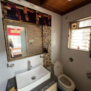 Team Area in 3 BHK Builder Floor at Arshie Complex, Versova – for Rent