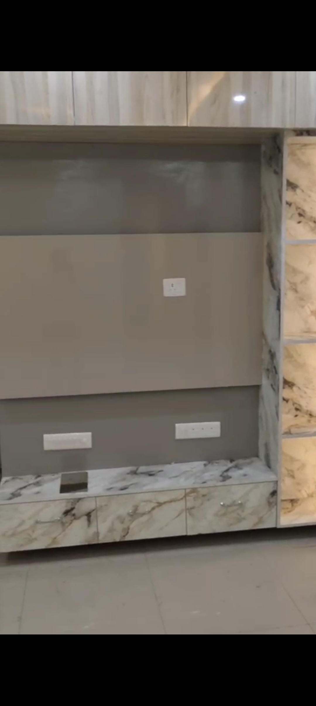 2 BHK Apartment For Sale in Pyramid Heights