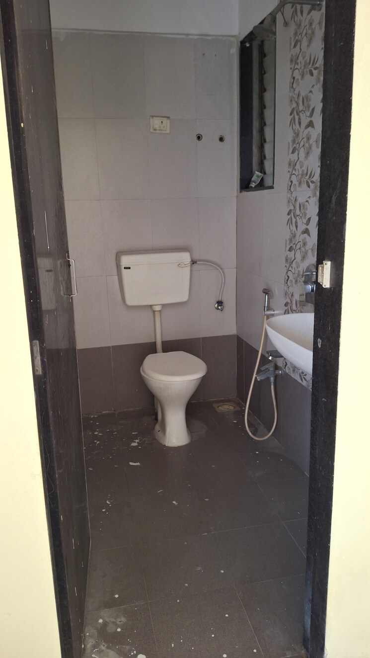 Bathroom, shreeji-corner 2 Bedroom 1100 Sq.Ft. Apartment In Ulwe Navi Mumbai 9426418