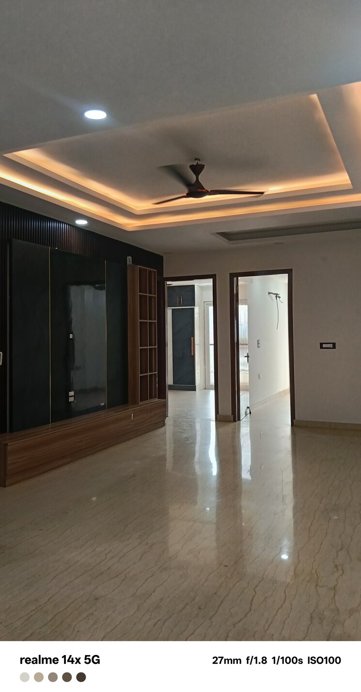 Room, pal-galleria 3 Bedroom 180 Sq.Ft. Builder Floor In Sector 89 Faridabad 9426424