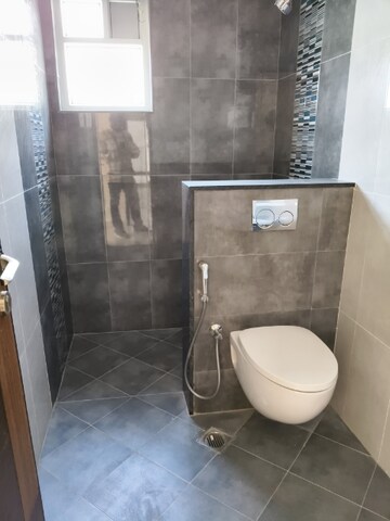 Bathroom in 3.5 BHK Builder Floor at Sumadhura Horizon, Kondapur – for Sale