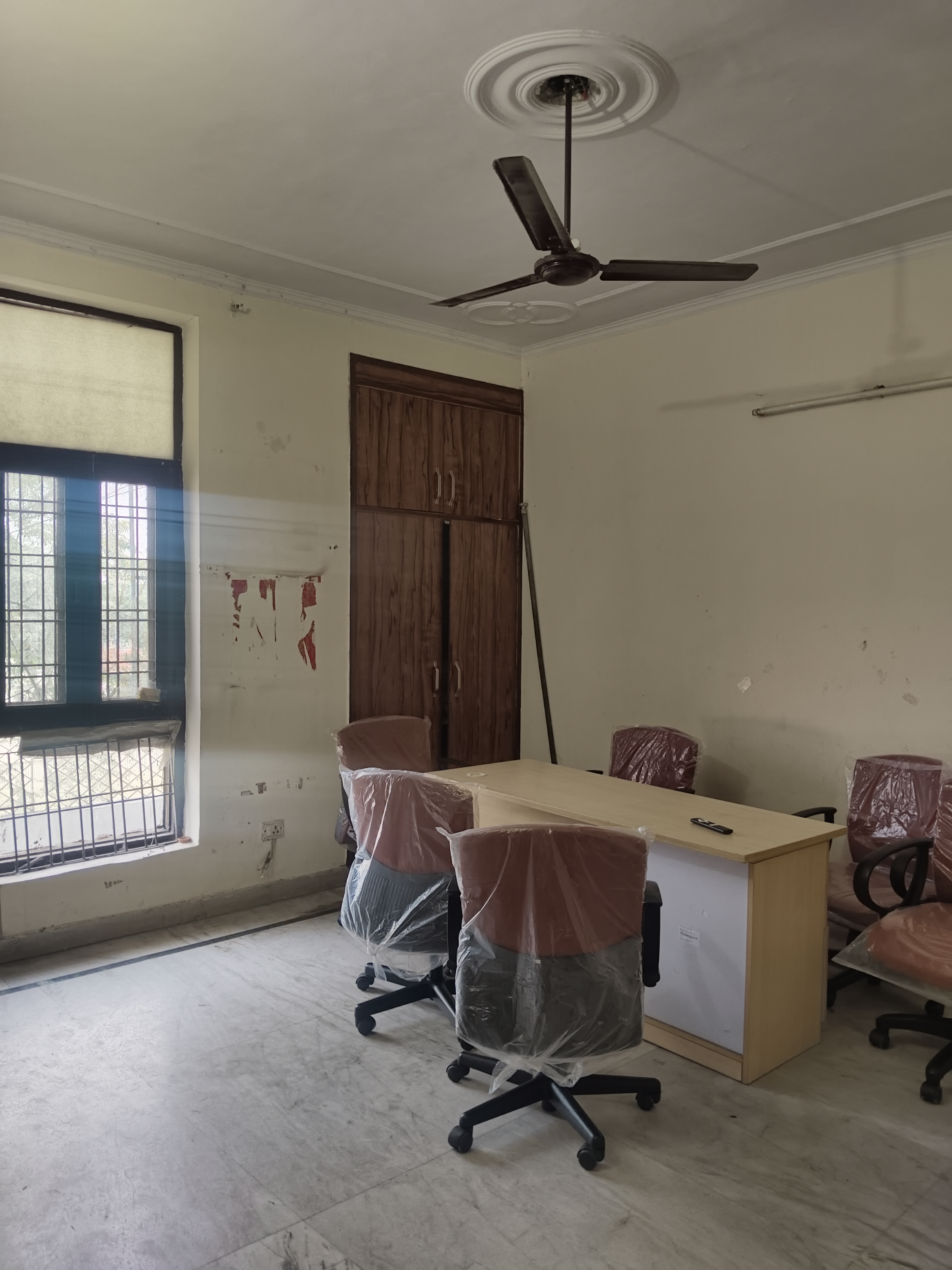 2 BHK Builder Floor For Sale in Sector 34