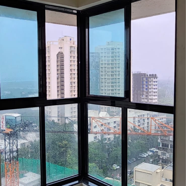 Room, lodha-versova 3 Bedroom 850 Sq.Ft. Builder Floor In Yari Road Mumbai 9426434