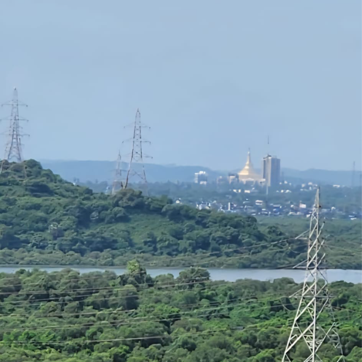 3 BHK 850 Sq.Ft. Builder Floor in Lodha Versova