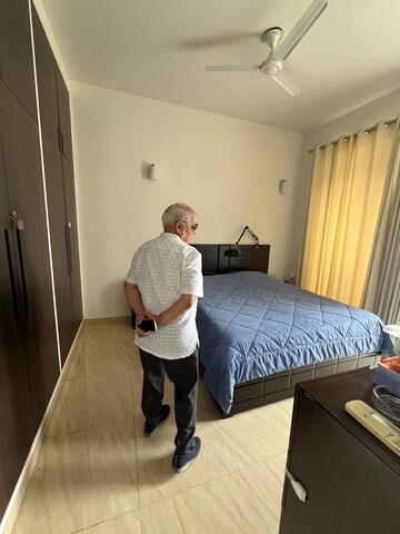 1 BHK Apartment For Sale in Central Park Bellavista Towers, Sector 48