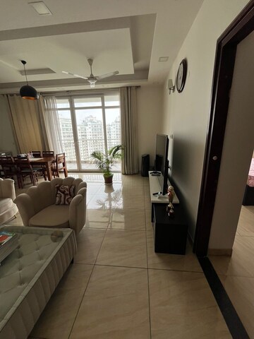 Team Area in 1 BHK Apartment at Central Park Bellavista Towers, Sector 48 – for Sale