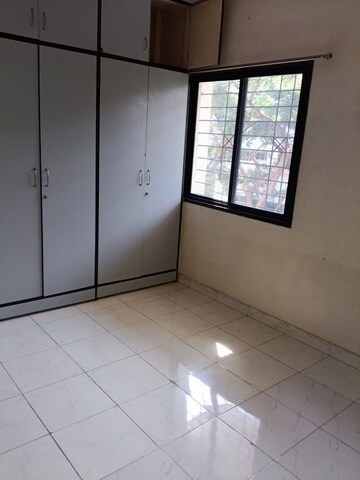 Room in 2 BHK Apartment at Nirmiti Horizon, Aundh – for Rent