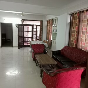 Living Room in 3 BHK Apartment at Patiala Road – for Rent